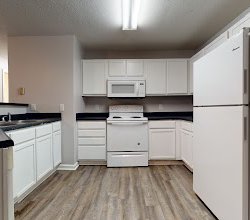 Northstone Apartments kitchen